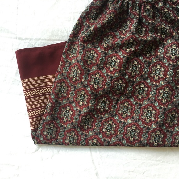 SOLD✖️ Gorgeous Boho Blouse - Picture 3 of 7